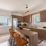 Galanos Villa *