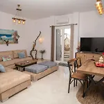 Villa Galanos *