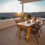 Galanos Villa *