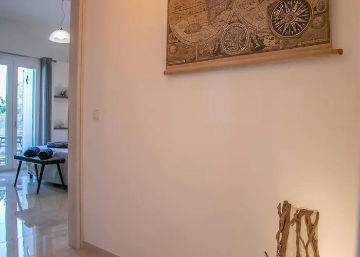 Willa Galanos Krotiri